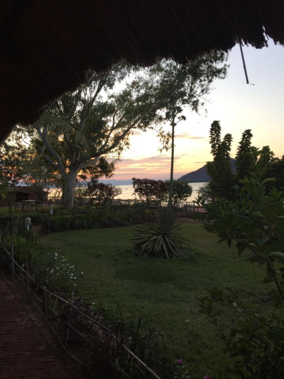 Cape Mac Lodge Cape Maclear Exterior foto